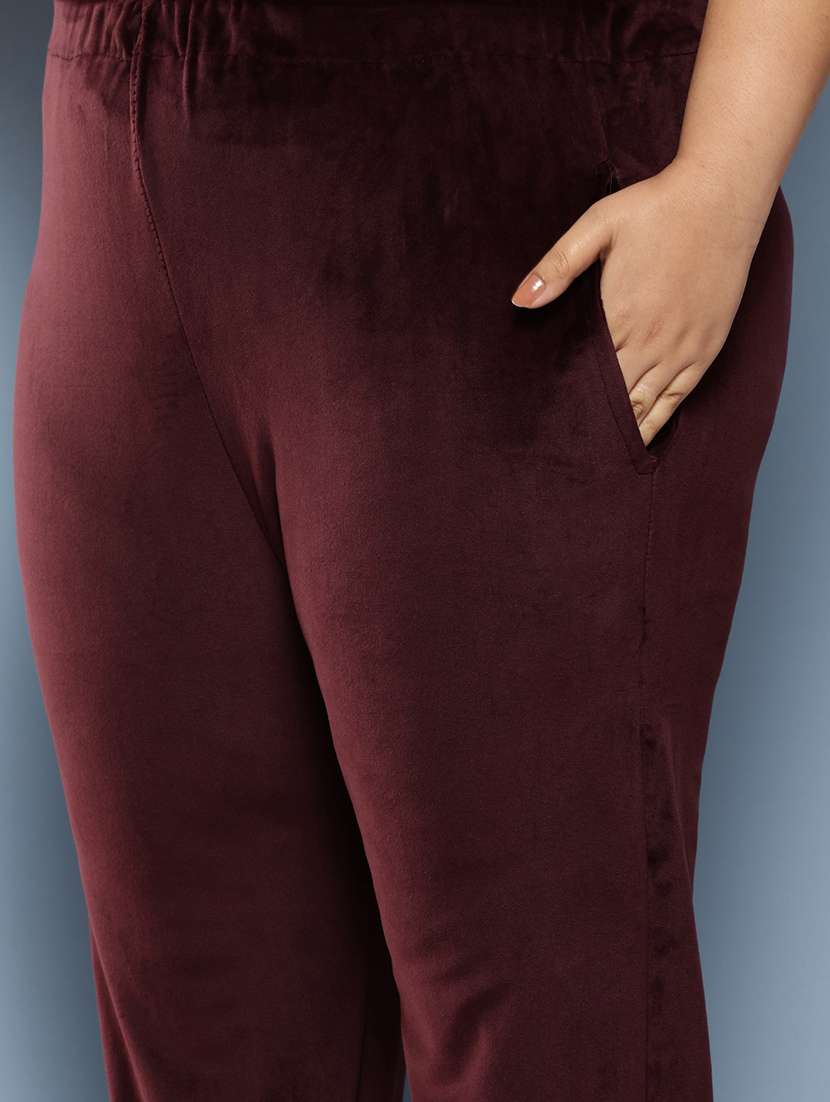 women plus size round neck kurta pant set with dupatta - 21673067 - Standard Image - 5