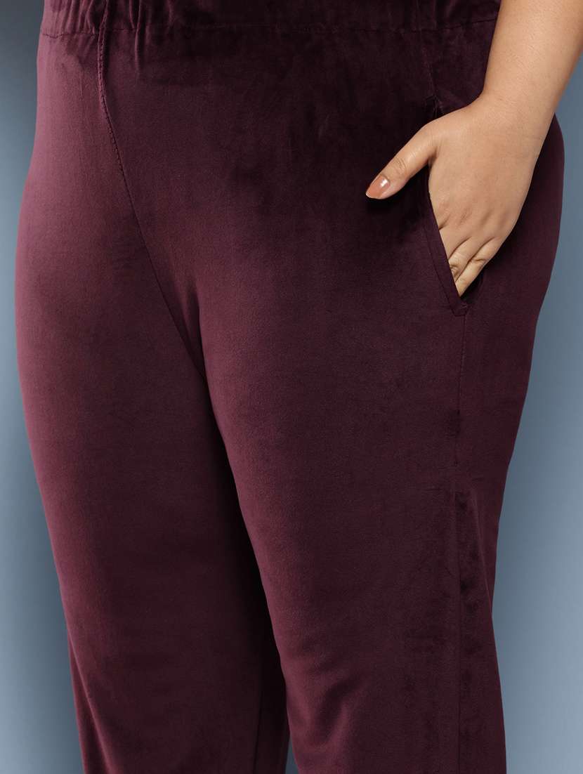 Women Plus Size Round Neck Kurta Pant Set With Dupatta