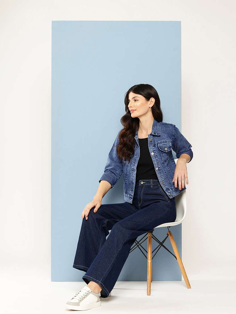 women collared long sleeves denim jacket - 21673077 - Standard Image - 3