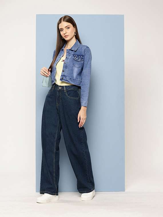 women collared long sleeves crop denim jacket - 21673097 - Standard Image - 3