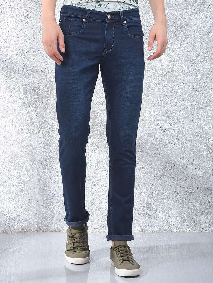 men washed mid rise jeans