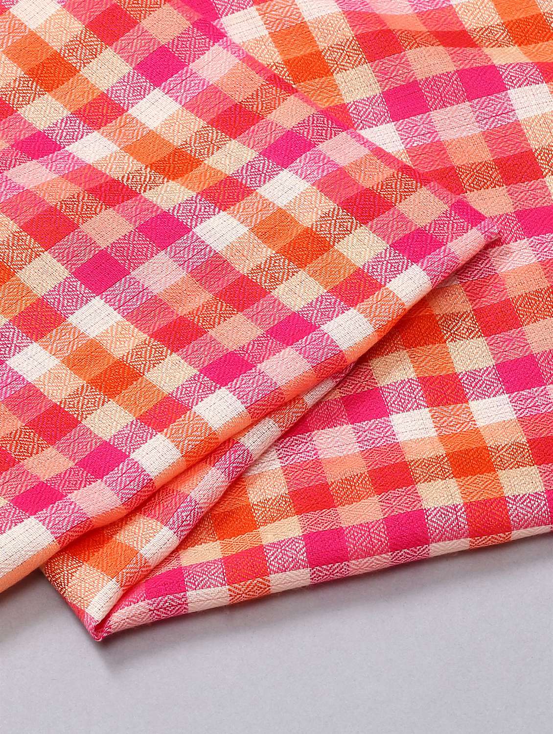 men elegant checkered shawl - 21673204 -  Standard Image - 5