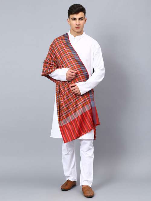 men elegant checkered shawl - 21673205 -  Standard Image - 0