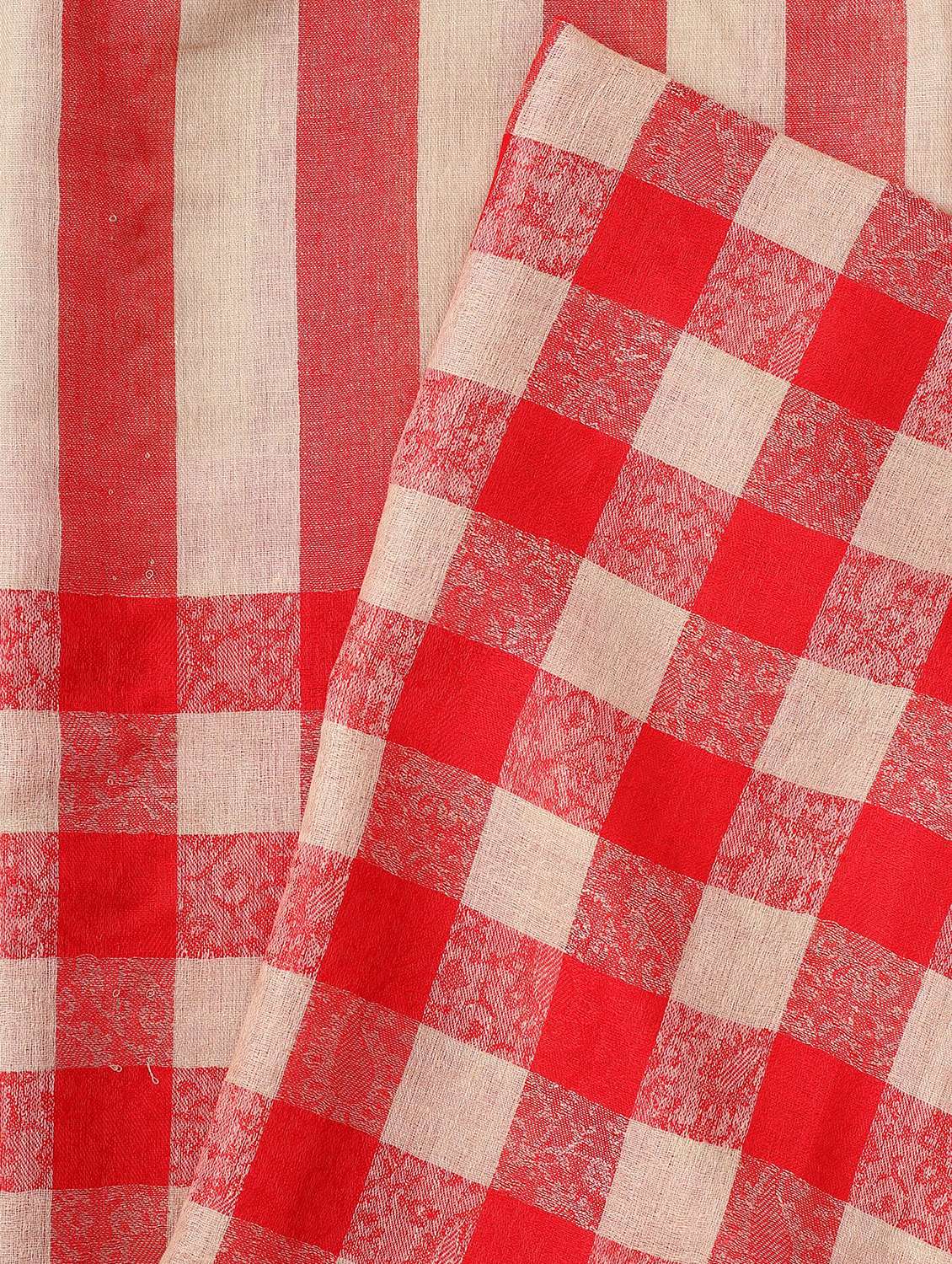 men elegant checkered shawl - 21673210 -  Standard Image - 5