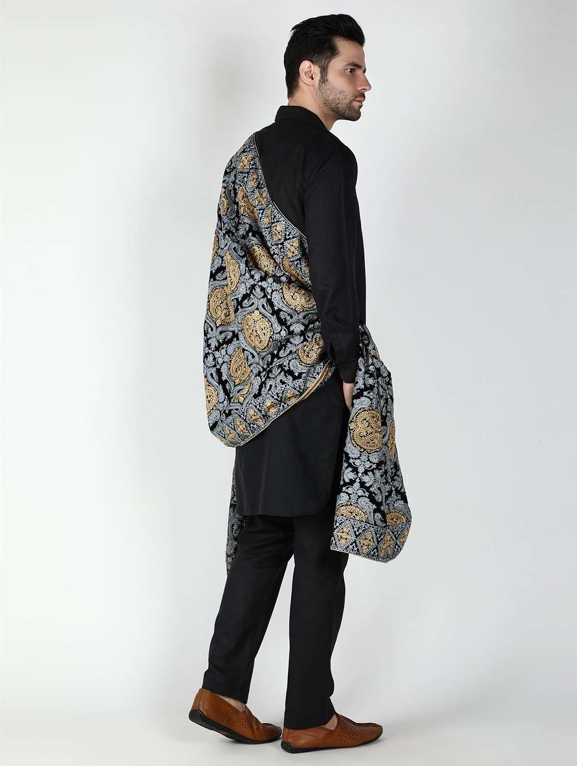 men elegant self design shawl - 21673242 -  Standard Image - 3