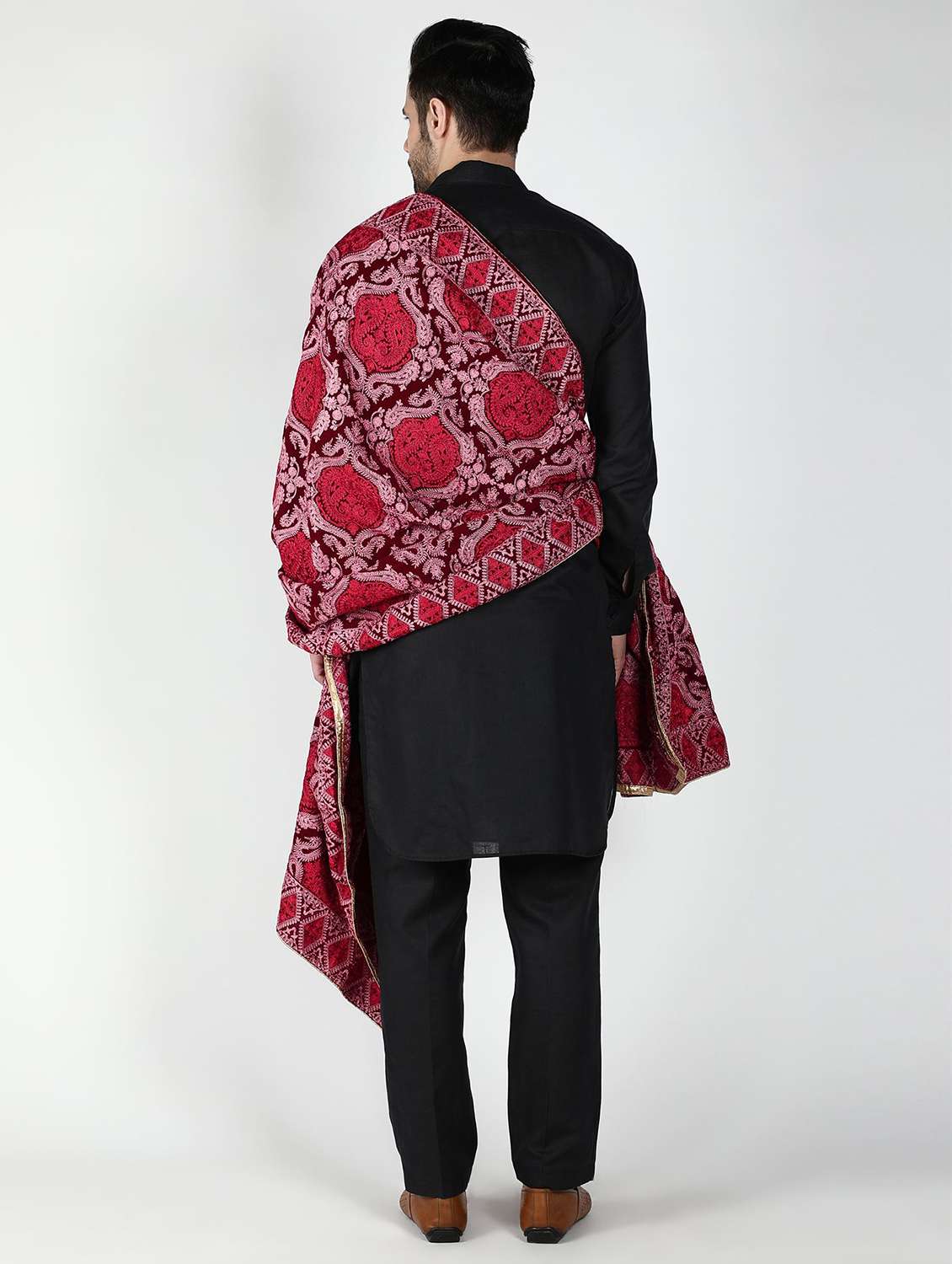 men elegant self design shawl - 21673247 -  Standard Image - 3