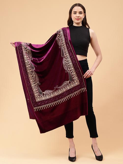 women embroidered velvet shawl - 21673287 - Standard Image - 0