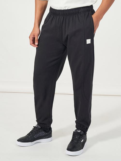 men solid mid rise cotton jogger - 21673709 - Standard Image - 0
