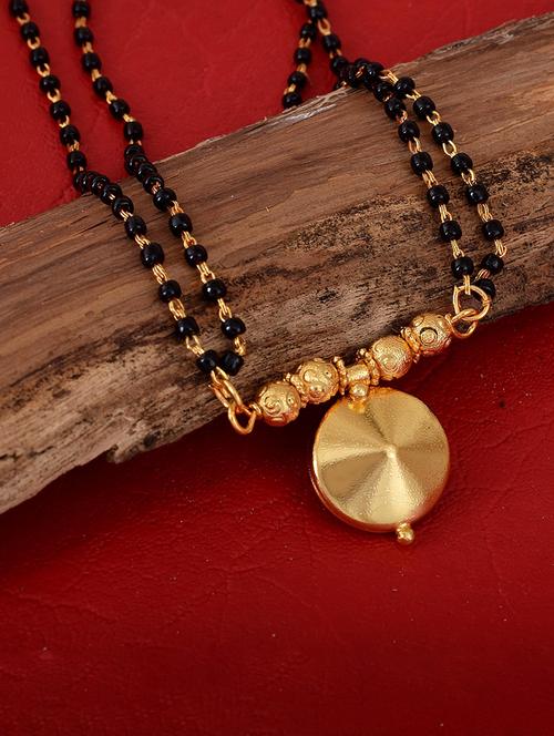 elegant black beaded mangalsutra with gold pendant - 21674019 - Standard Image - 0