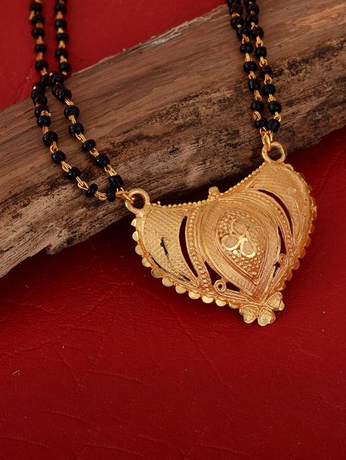 elegant black beaded mangalsutra with gold pendant - 21674023 - Standard Image - 0