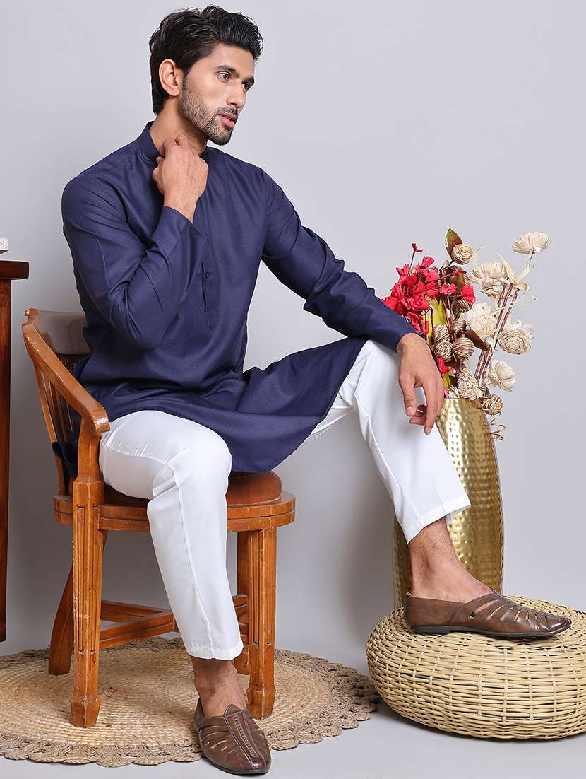 men solid mandarin neck long kurta - 21675164 - Standard Image - 3