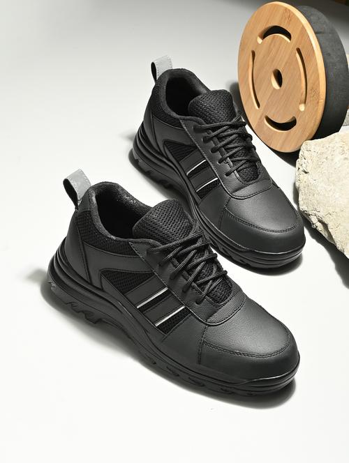 men lace up casual shoes - 21675232 -  Standard Image - 0