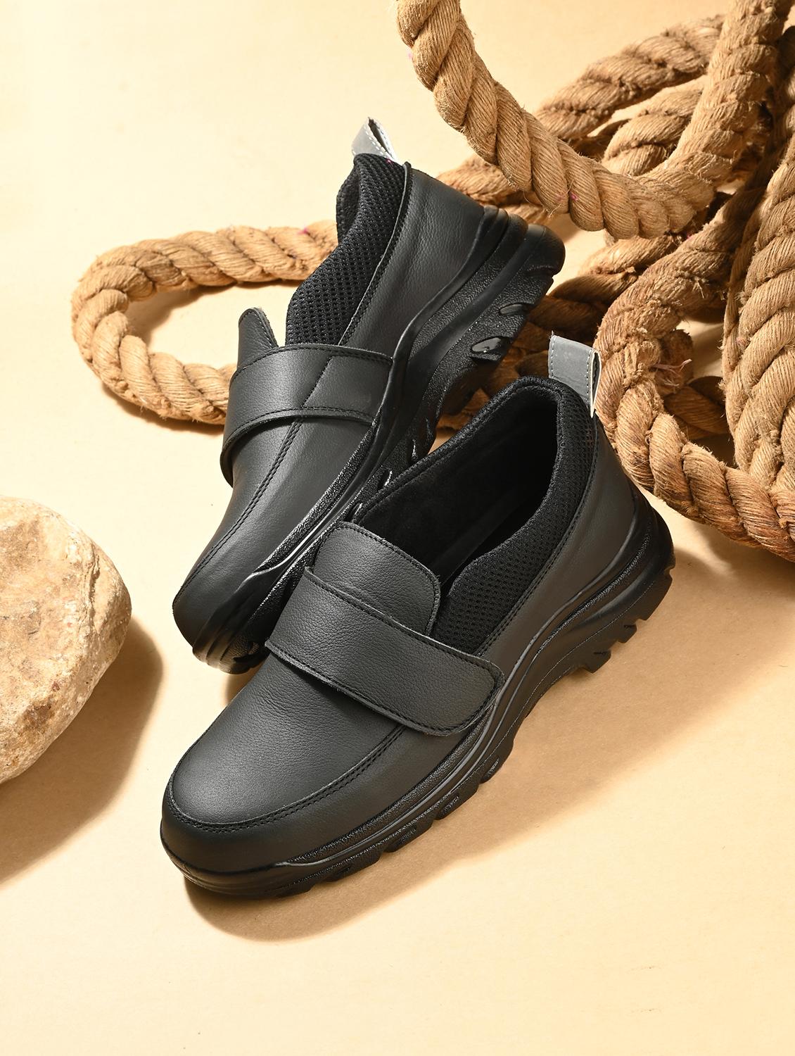 men black slip on slipon - 21675233 - Zoom Image - 0