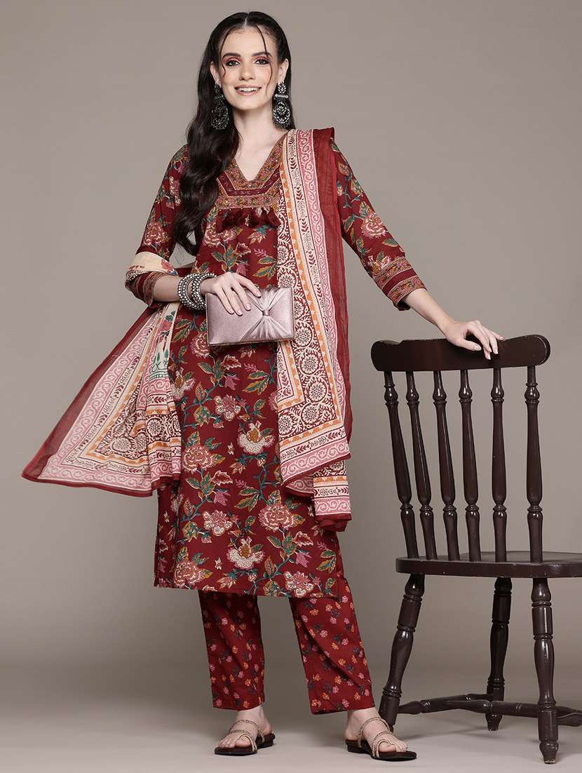 women three quarter sleeve kurta pant with dupatta set