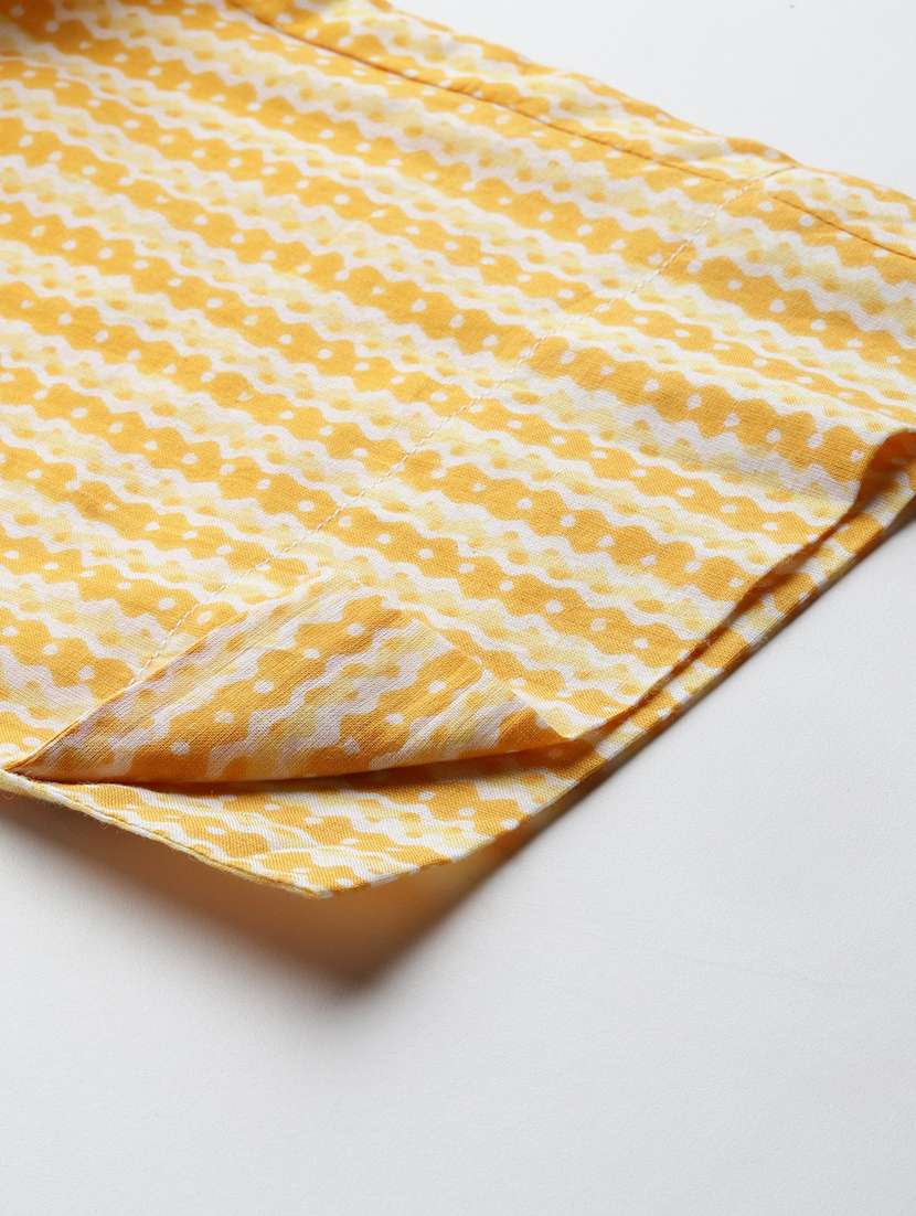 women three quarter sleeve kurta pant with dupatta set - 21675303 -  Standard Image - 5