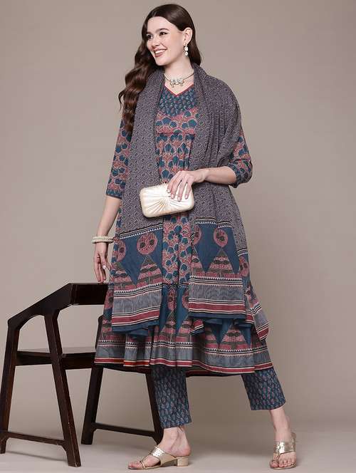 women three quarter sleeve kurta pant with dupatta set - 21675338 -  Standard Image - 0
