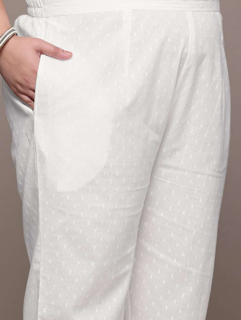 women plus size three quarter sleeve kurta pant with dupatta set - 21675348 -  Standard Image - 5