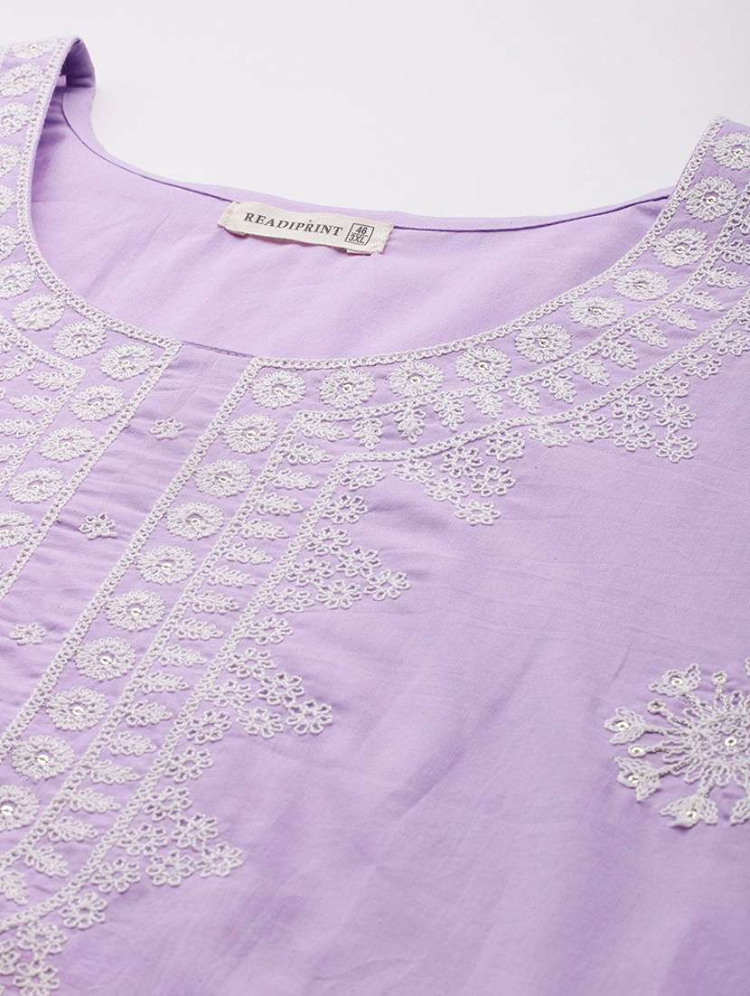 women plus size three quarter sleeve kurta pant with dupatta set - 21675359 -  Standard Image - 3