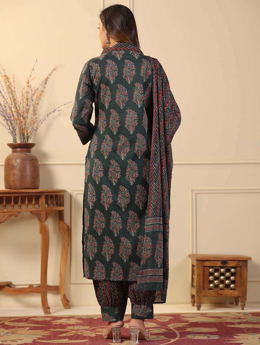 women three quarter sleeve kurta salwar with dupatta set - 21675366 - Standard Image - 3