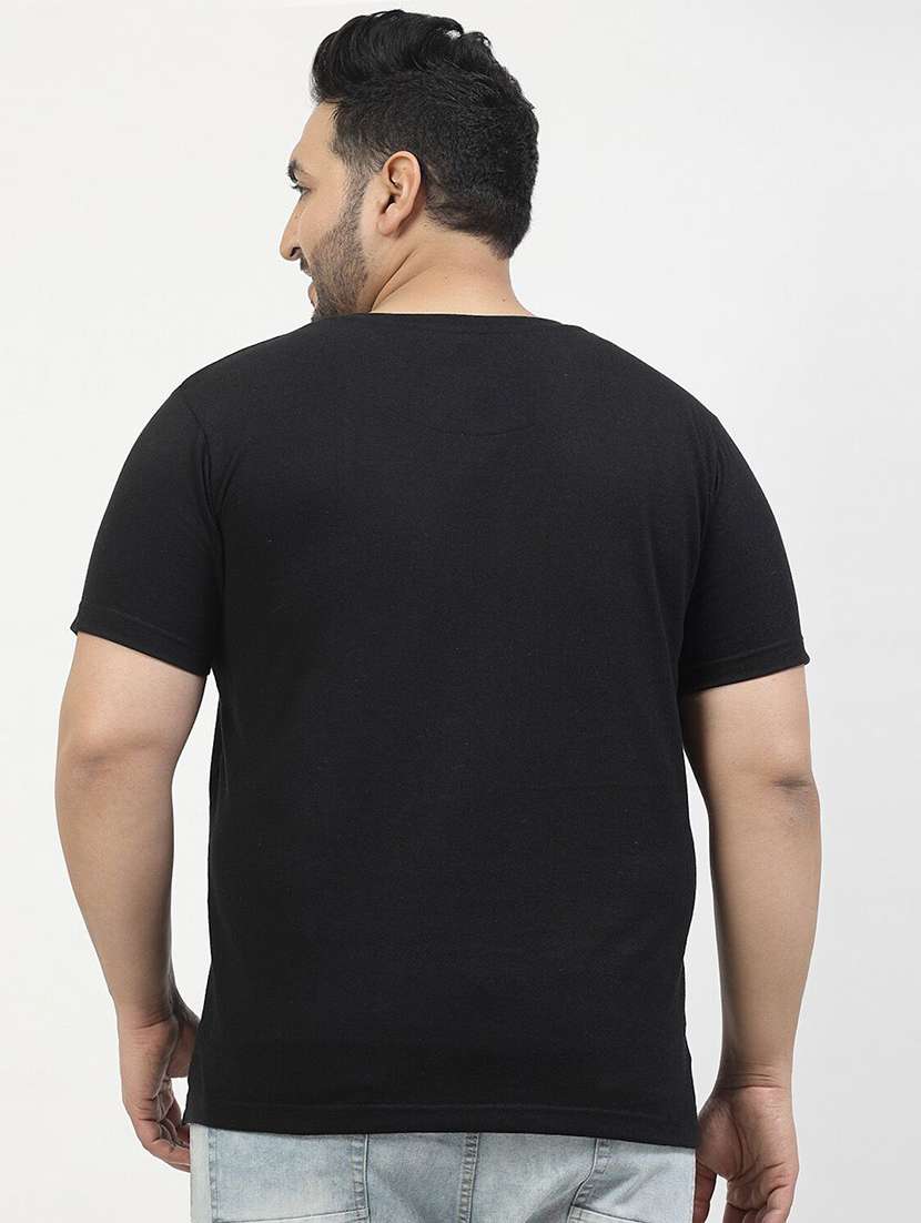 men front print round neck plus t-shirt - 21675473 -  Standard Image - 3