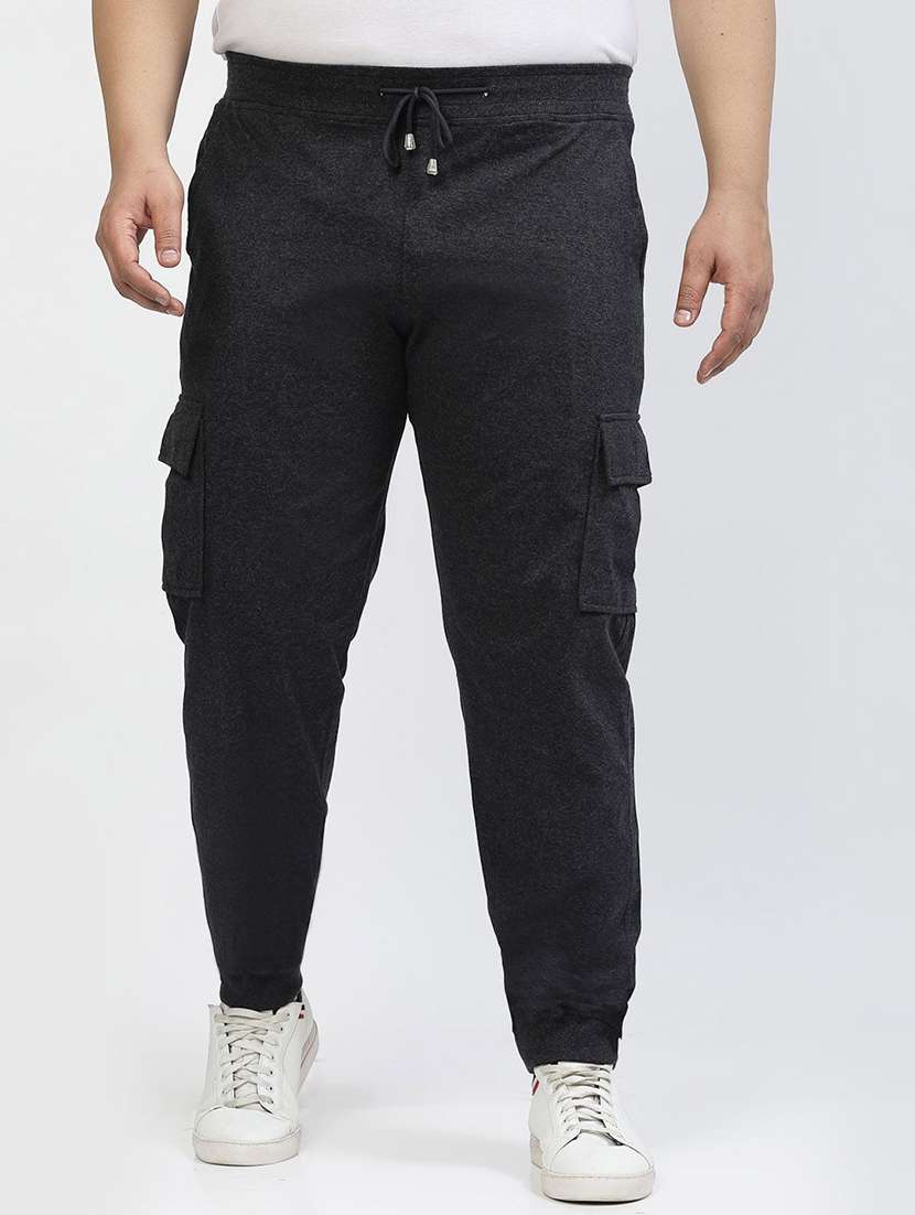 men solid mid rise plus size cargo