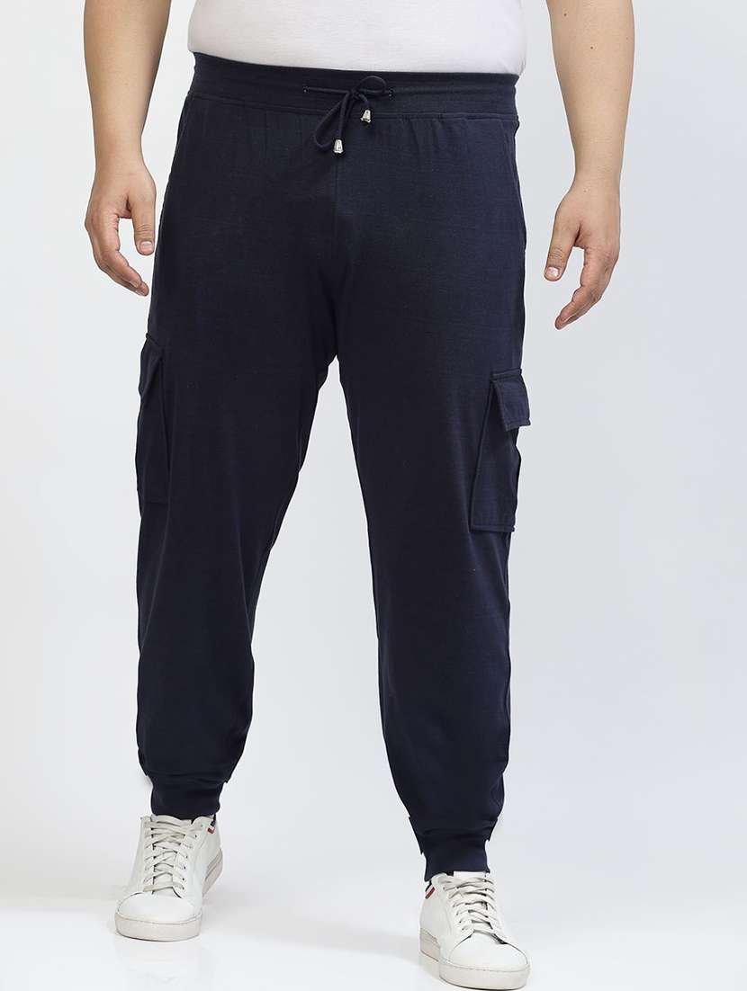 men solid mid rise plus size cargo