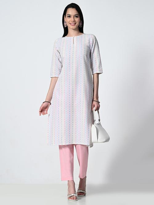 womne self design elbow sleeve straight kurta  - 21675538 -  Standard Image - 0