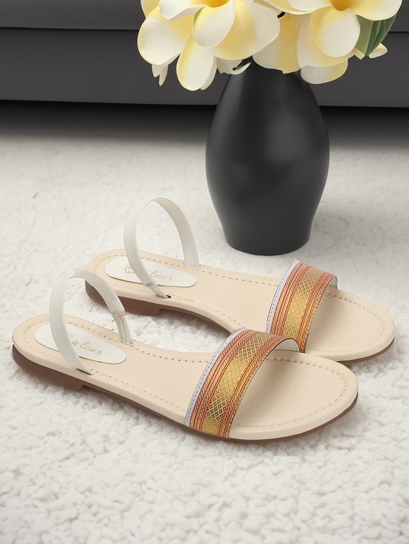 women self design back strap sandal - 21676645 -  Zoom Image - 0