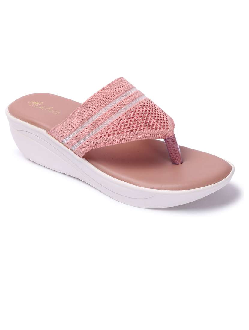 women toe separator sandal