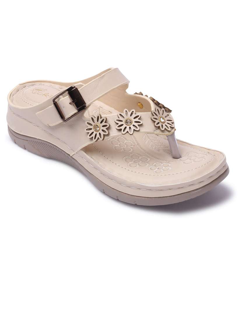women cut work toe separator sandal