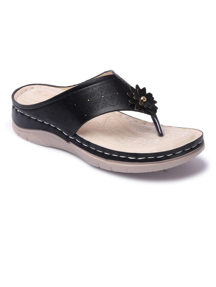 women cut work toe separator sandal - 21676709 -  Zoom Image - 0