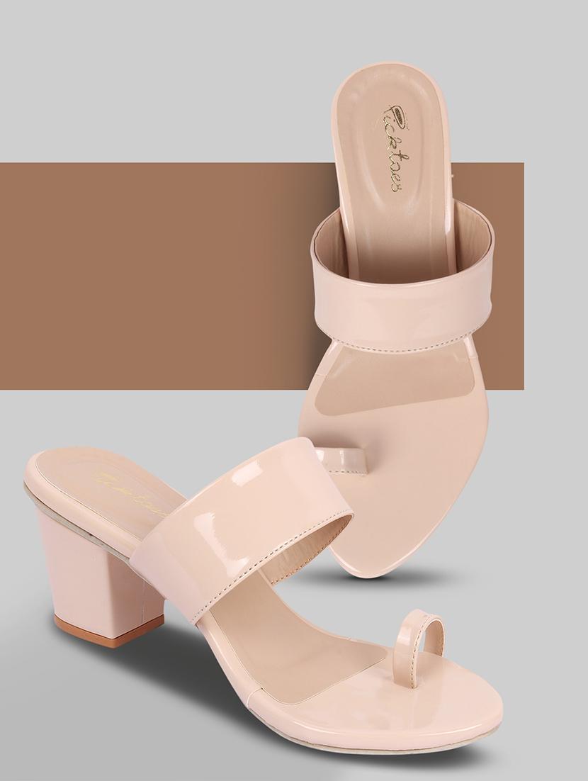 women solid one toe sandal - 21676825 -  Zoom Image - 0