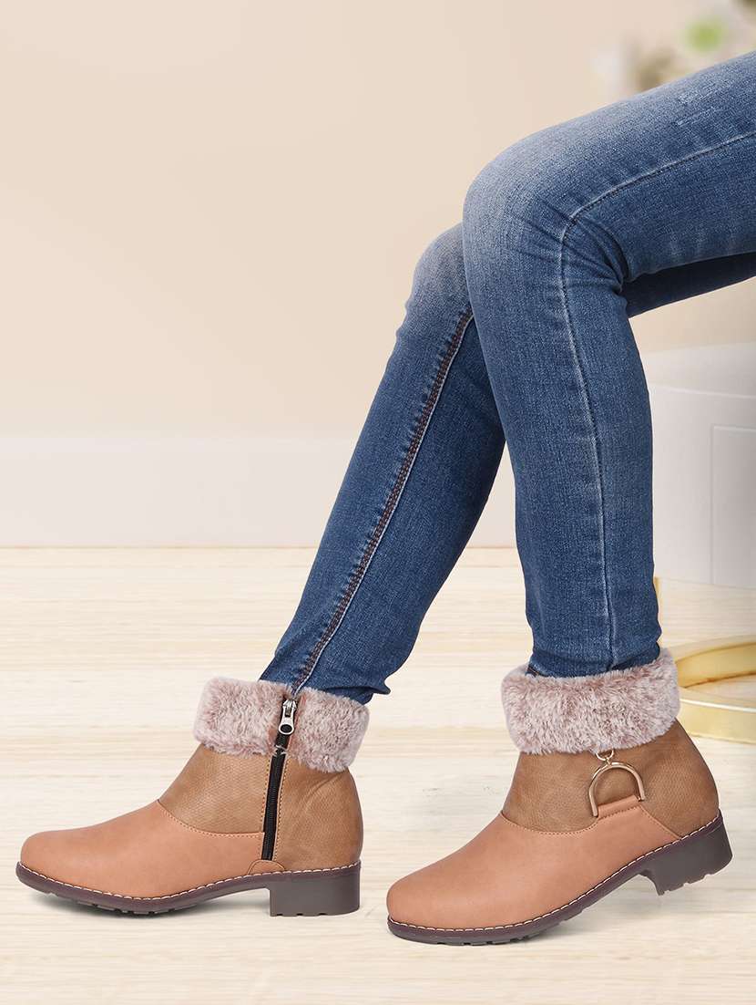 women fur detailed ankle boots - 21676857 -  Standard Image - 3