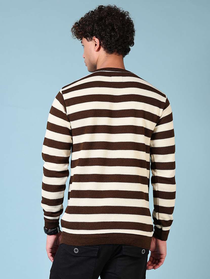 men long sleeves striped pullover - 21677736 -  Standard Image - 3