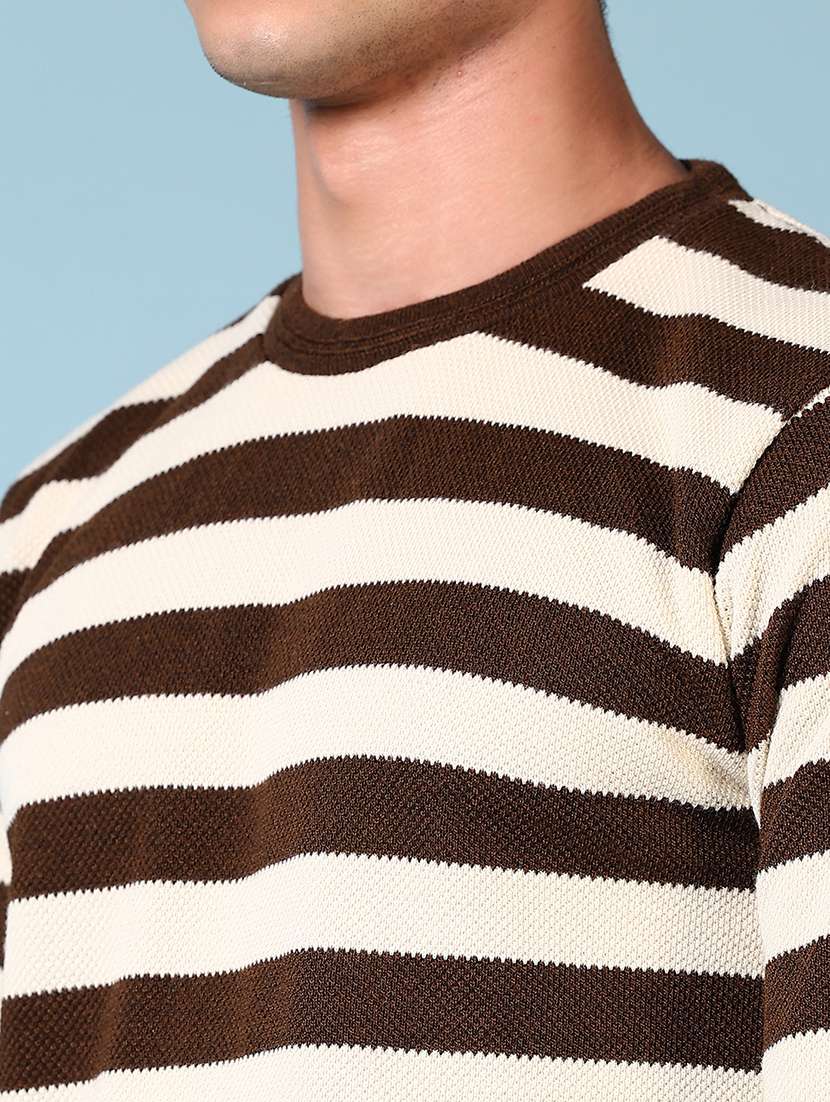 men long sleeves striped pullover - 21677736 -  Standard Image - 5