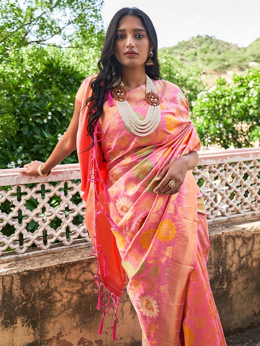 women self design banarasi saree with blouse - 21678647 - Standard Image - 3