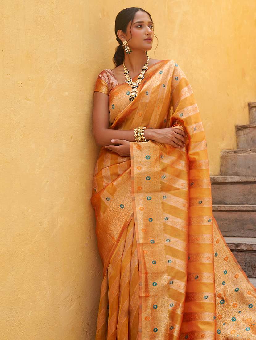 women self design kanjivaram saree with blouse - 21678648 -  Standard Image - 3