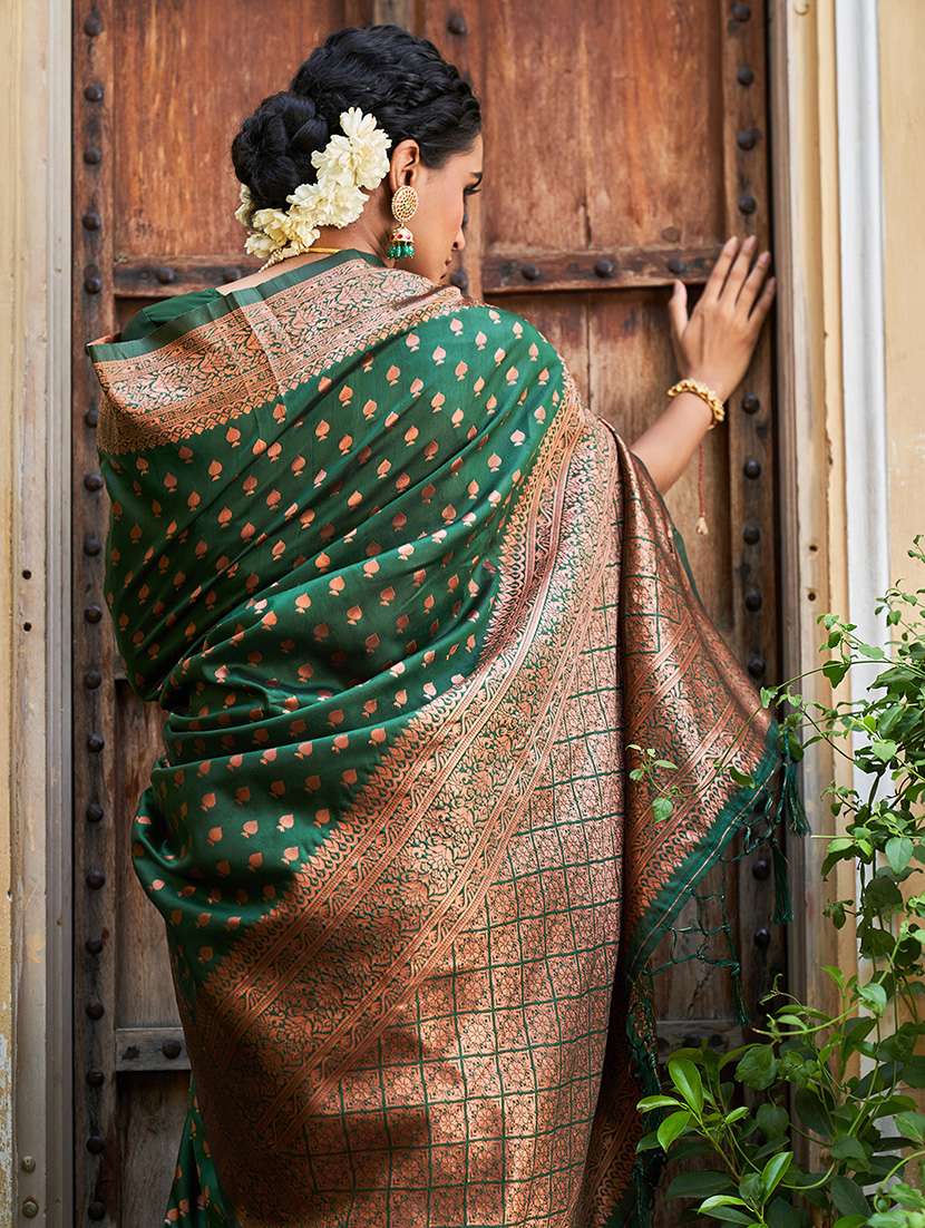 women self design banarasi saree with blouse - 21678691 -  Standard Image - 3