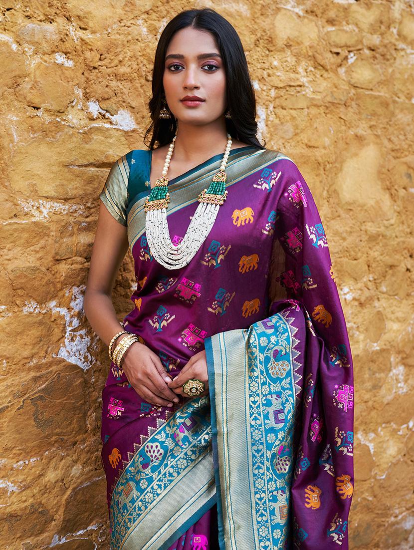 women self design patola saree with blouse - 21678718 - Standard Image - 3