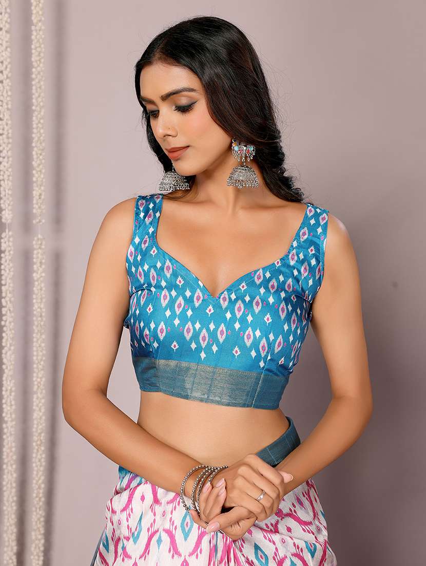 women ikat printed saree with blouse - 21678897 -  Standard Image - 5