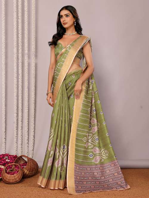 women ikat printed saree with blouse - 21678910 - Standard Image - 0