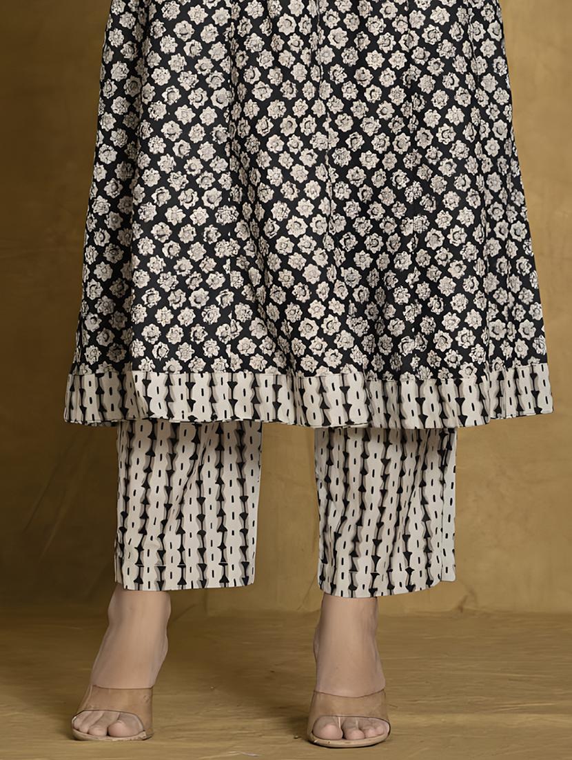 women black elbow sleeve kurta pant with dupatta set - 21679082 - Standard Image - 5