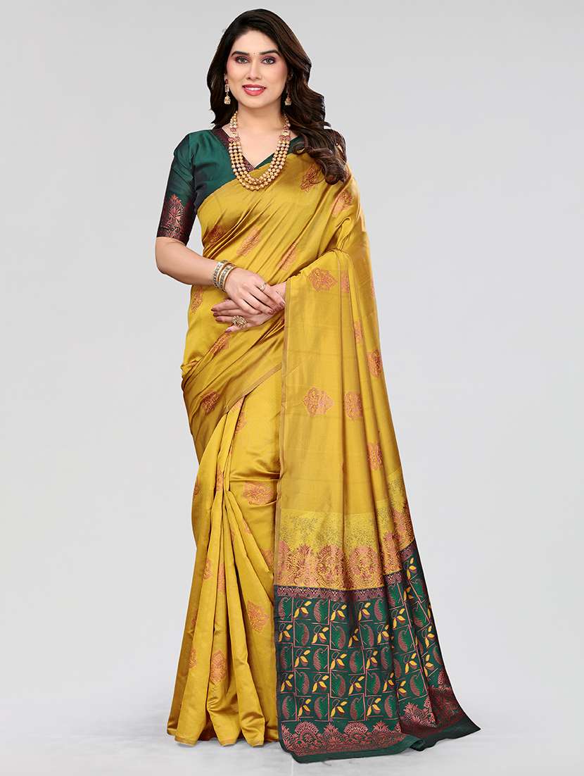 women self design banarasi saree with blouse