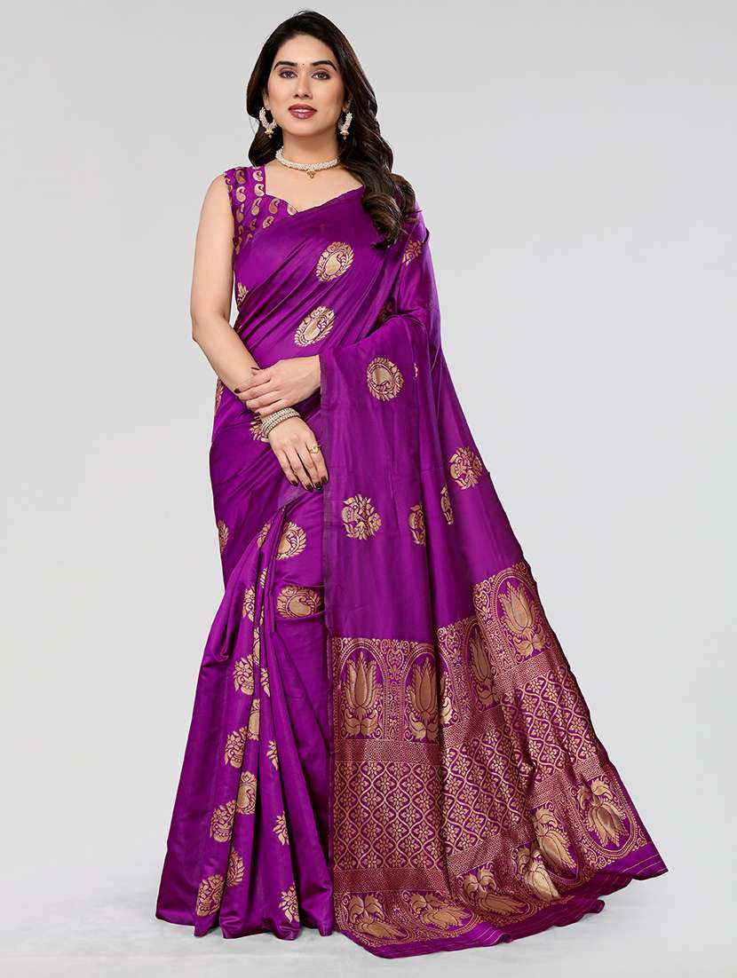 women self design banarasi saree with blouse