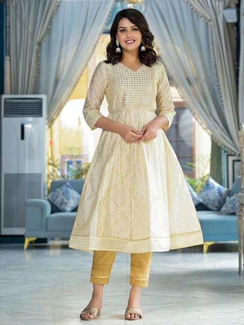 women off-white self design anarkali kurta - 21679198 -  Standard Image - 0
