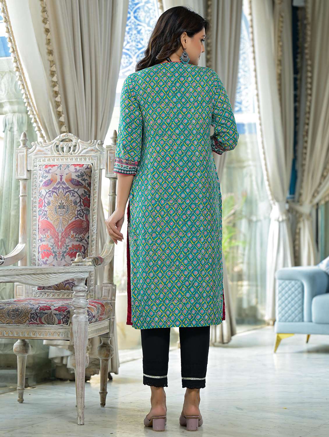women printed round neck straight kurta - 21679203 -  Standard Image - 3