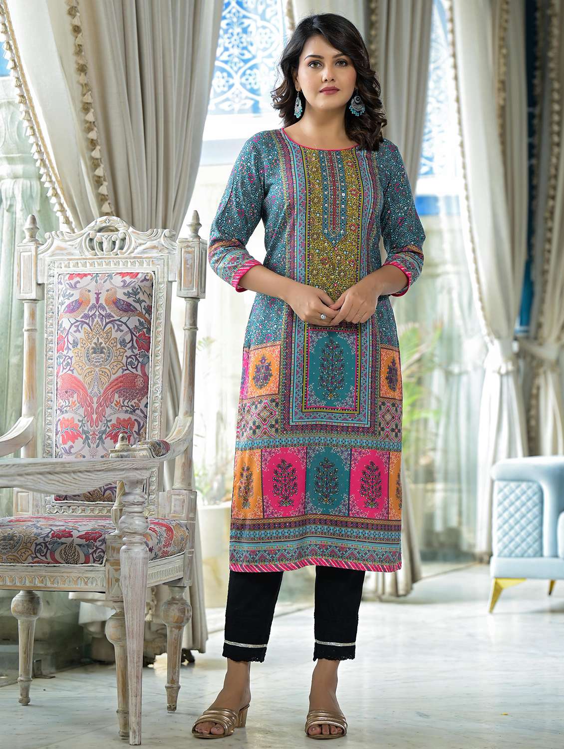 women printed round neck straight kurta