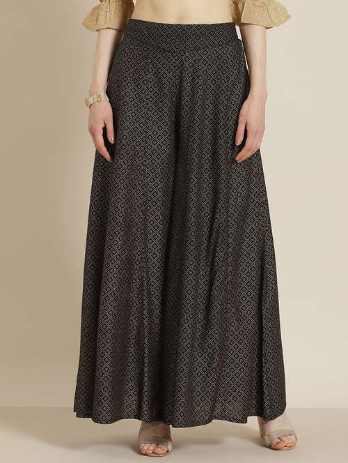 women black geometric print palazzo - 21679229 -  Standard Image - 0