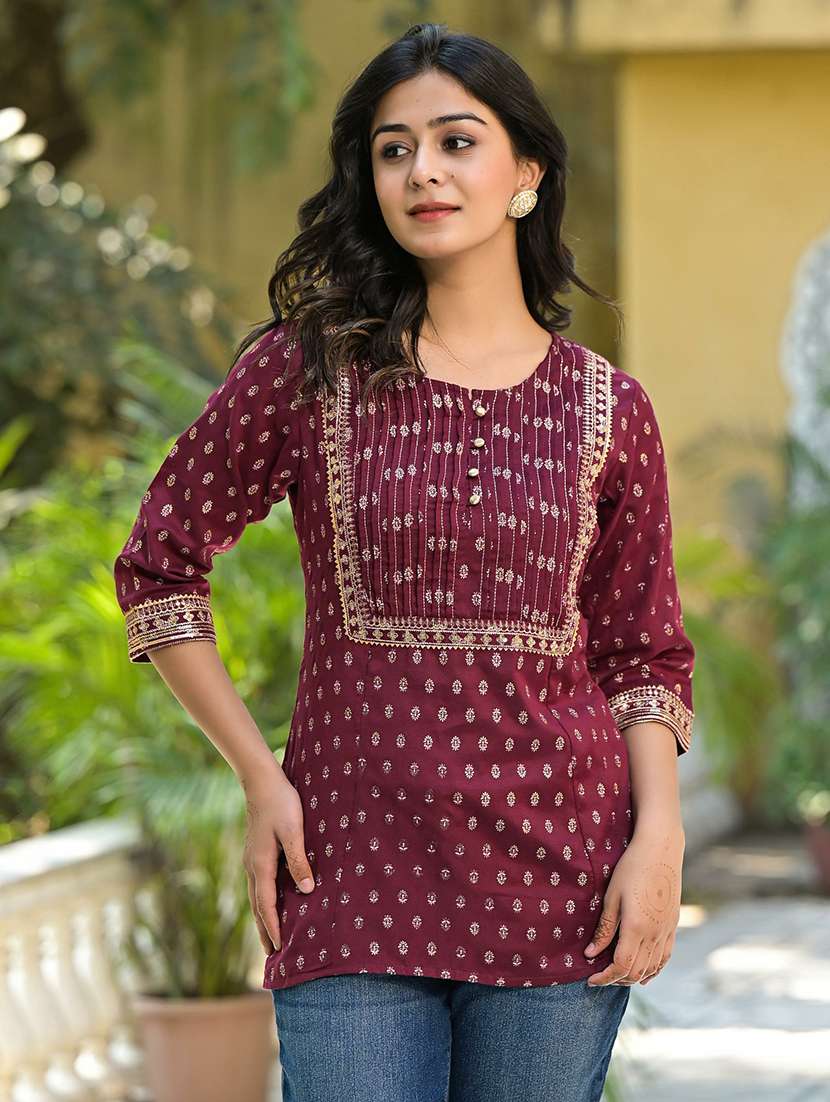 women hand block printed round neck straight kurti