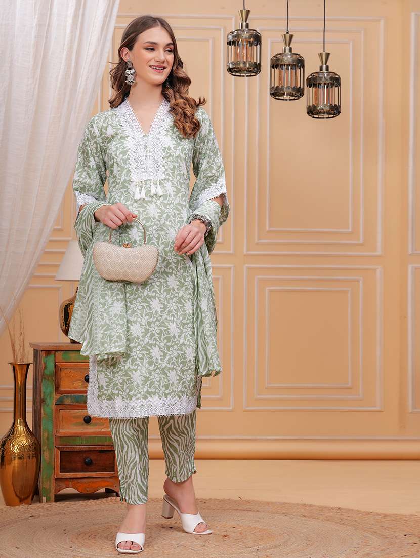 women three quarter sleeve suit set - 21680368 -  Standard Image - 3